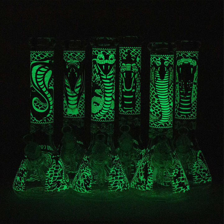 Glow Cobra Snake Bong - pilotdiary