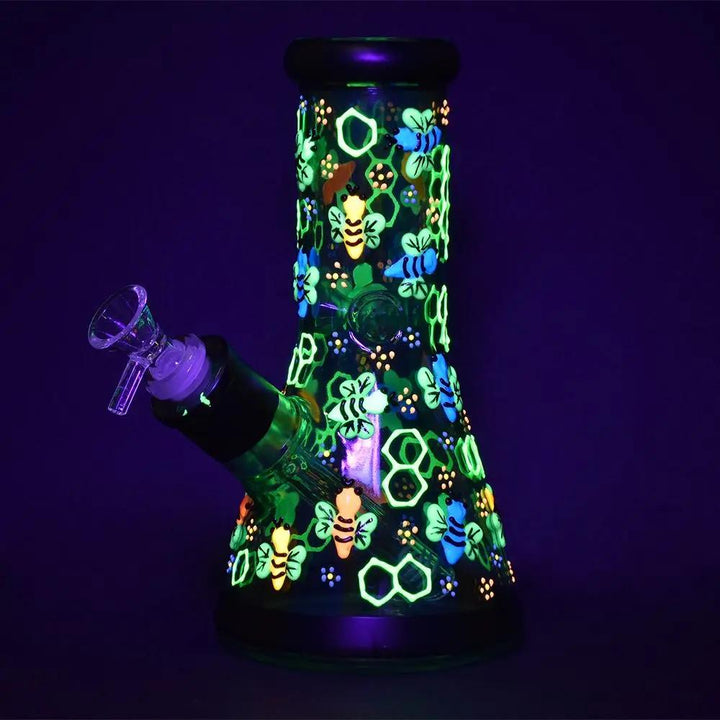 Phantasmagoric Glow in the Dark Water Bong - pilotdiary