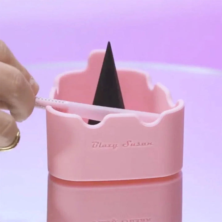 Pink Deluxe Silicone Ashtray