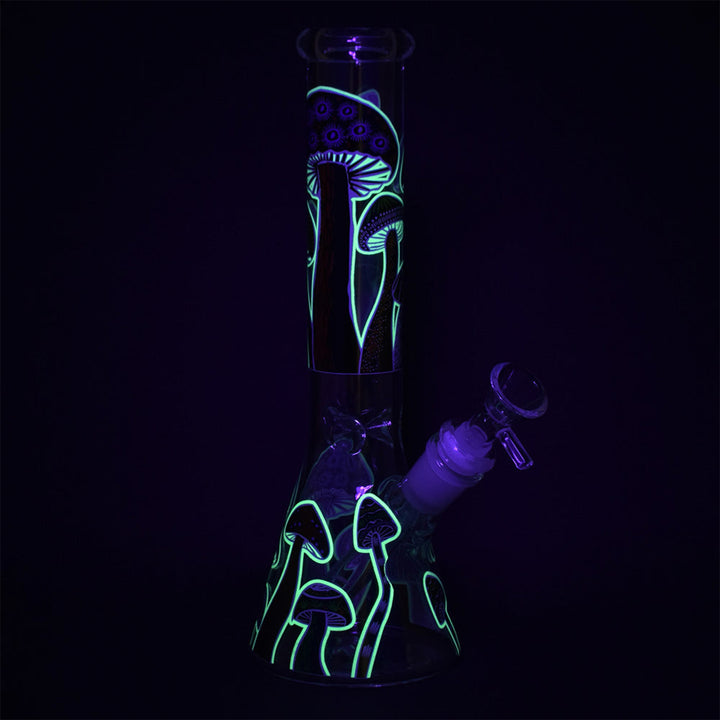 Glow-in-the-Dark Mushroom Decal Beaker Water Bong - pilotdiary
