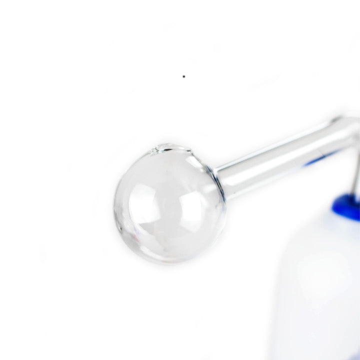 Close-up of Bob Oil Burner Water Pipe 6 inch globe-style bowl for smooth hits
