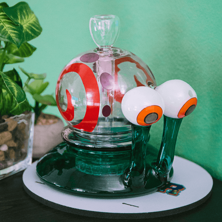 Gary the Snail Bong – lifestyle