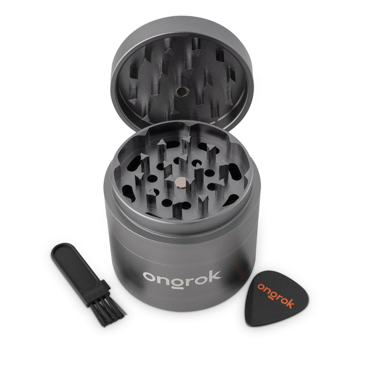 Ongrok EZ Premium 4-Piece Herb Grinder sharp diamond teeth close-up