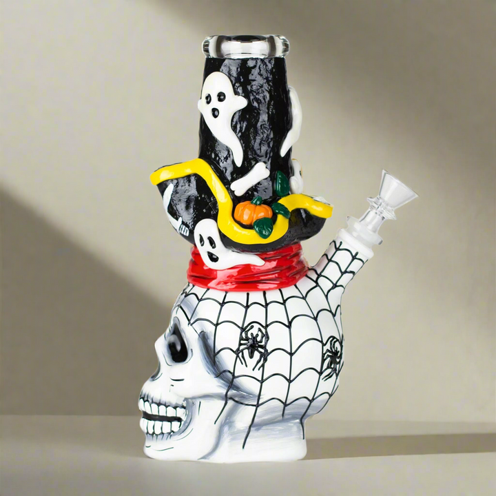 9" Pirate Skull Bong - pilotdiary