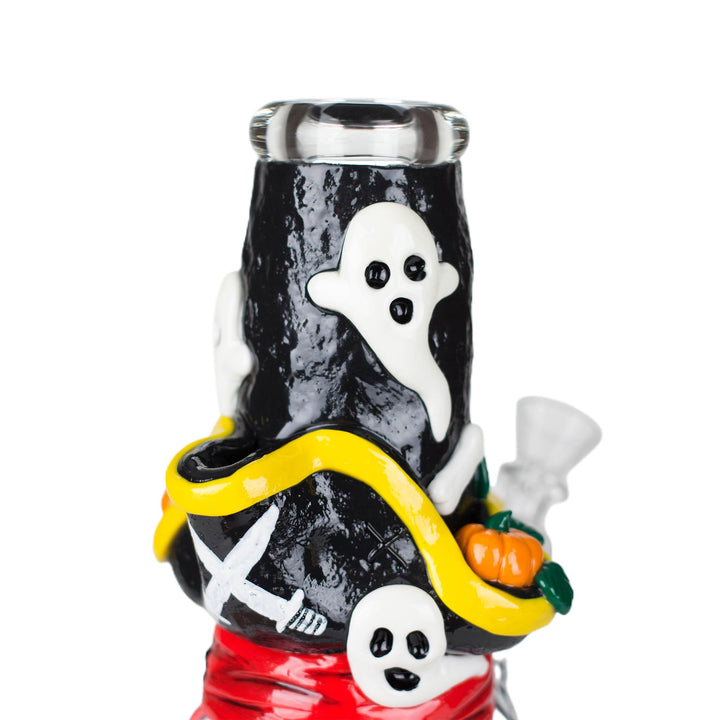 9" Pirate Skull Bong mouthpiece view