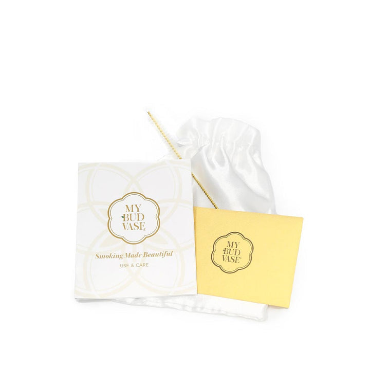 Rachel Vase Bong tag and authenticity certificate for verification