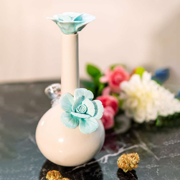 Vintage Rosette Vase Bong - PILOTDIARY