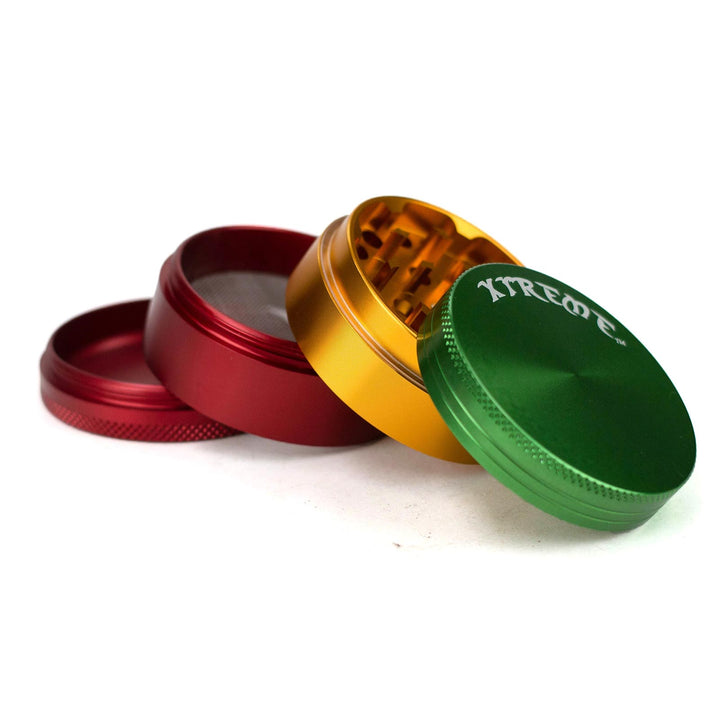 XTREME Metal Grinder featuring 4-part, 3-chamber construction