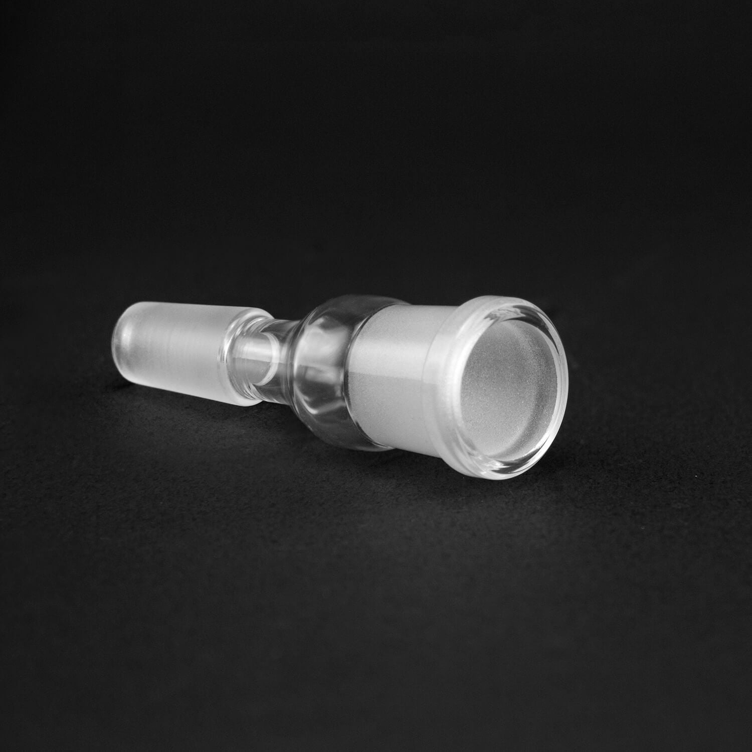 Glass Connector Adapter 14mm Male to 18mm Female - PILOT DIARY